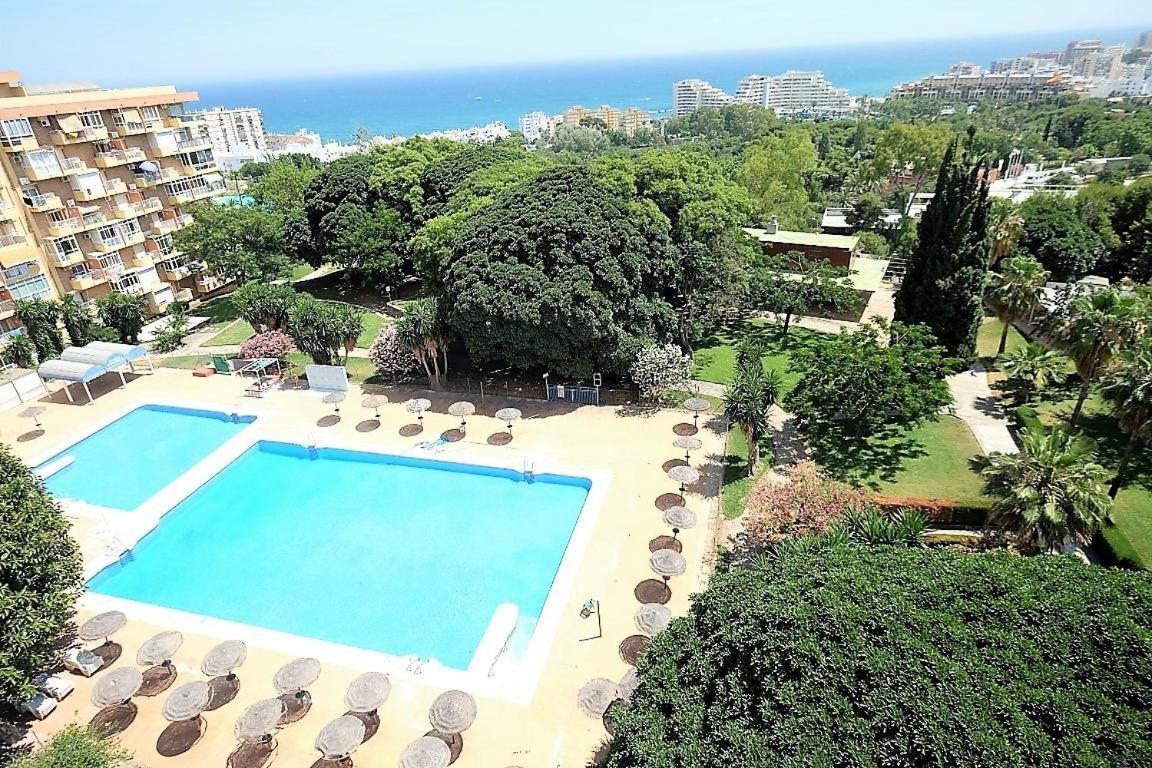 Iris Sea View Benalmadena Apartment Exterior photo